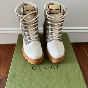 Gucci Women's Lace-Up Boots in White and Brown